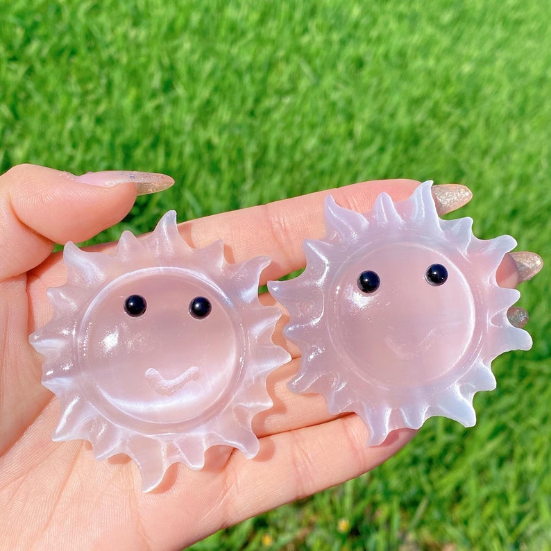 2.5" Natural Selenite Sun,Quartz Crystal Sun,Selenite Meditation,Mineral Specimen,Energy Crystal,Crystal Sculpture,Crystal Gifts