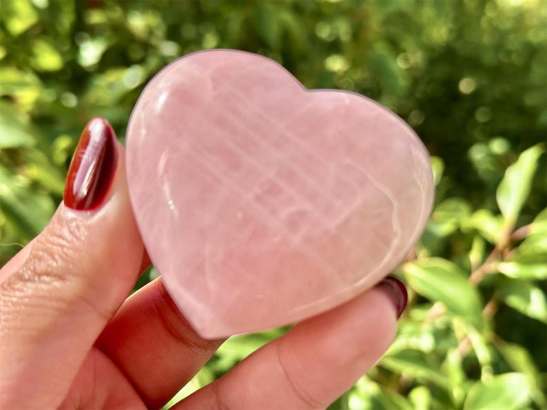 2.2" Natural Rose Quartz Hand Carved Heart,Crystal Quartz love,Healing Palm Stone,Reiki Healing Crystal,Home Decor,Crystal Gifts 1PC