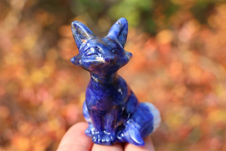 2.4" Natural sodalite Fox,Quartz Crystal Carved ,Crystal Heal Reiki,Home decoration,Crystal Sculpture,Mineral,Crystal Gifts