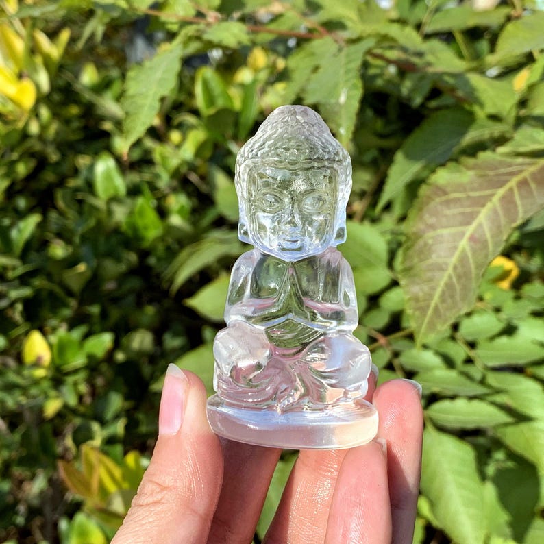 2.7“ Natural Clear Quartz Buddha,Crystal Buddha,Quartz Buddha,Buddha Sculpture,Crystal Heal,Mineral specimen,Crystal Gift,Home Decor 1pc