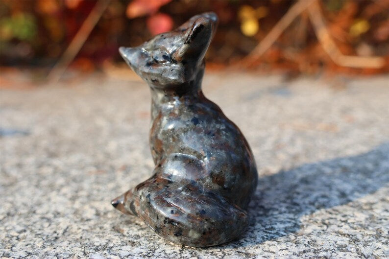 2.4" Natural yooperlite Fox,Quartz Crystal Carved ,Crystal Heal Reiki,Home decoration,Crystal Sculpture,Mineral,Crystal Gifts