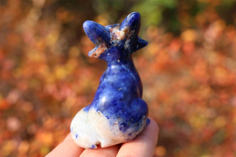 2.4" Natural sodalite Fox,Quartz Crystal Carved ,Crystal Heal Reiki,Home decoration,Crystal Sculpture,Mineral,Crystal Gifts