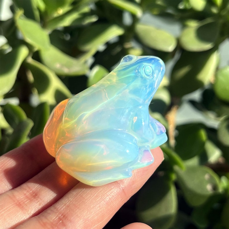 2'' Opalite Frog,Quartz Crystal Frog Sculpture, Crystal Animal, Home Decoration, Mineral Specimens Crystal Chakra, Reiki Heal, Crystal Gifts
