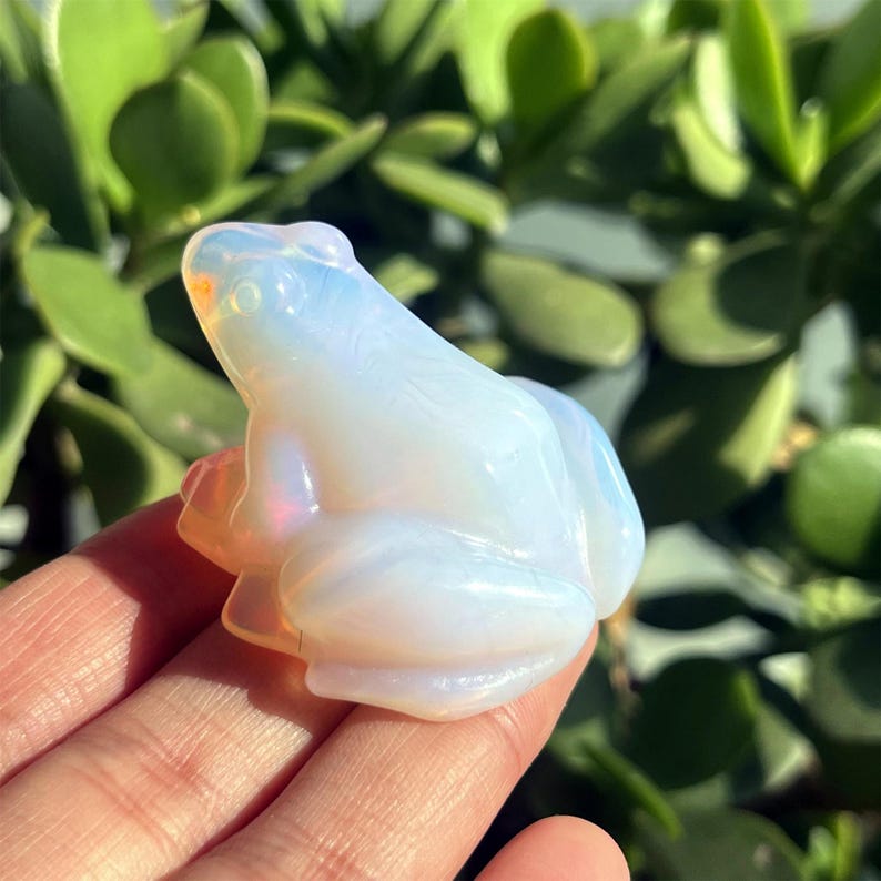2'' Opalite Frog,Quartz Crystal Frog Sculpture, Crystal Animal, Home Decoration, Mineral Specimens Crystal Chakra, Reiki Heal, Crystal Gifts