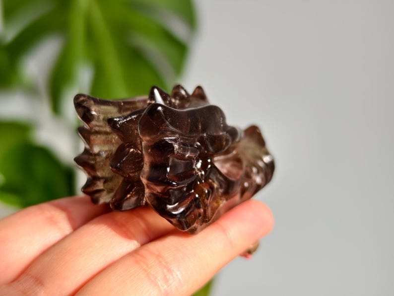 2.6" Natural Smokey Quartz Dragon，Quartz Crystal Dragon Head Carving,Smokey Quartz Dragon，Home Decor，Reiki Healing Figurine，Crystal gifts