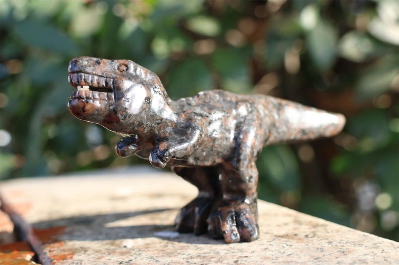 4" Natural yooperlite dinosaur ,Quartz Crystal Carved ,Crystal Heal Reiki,Home decoration,Crystal Sculpture,Mineral,Crystal Gifts