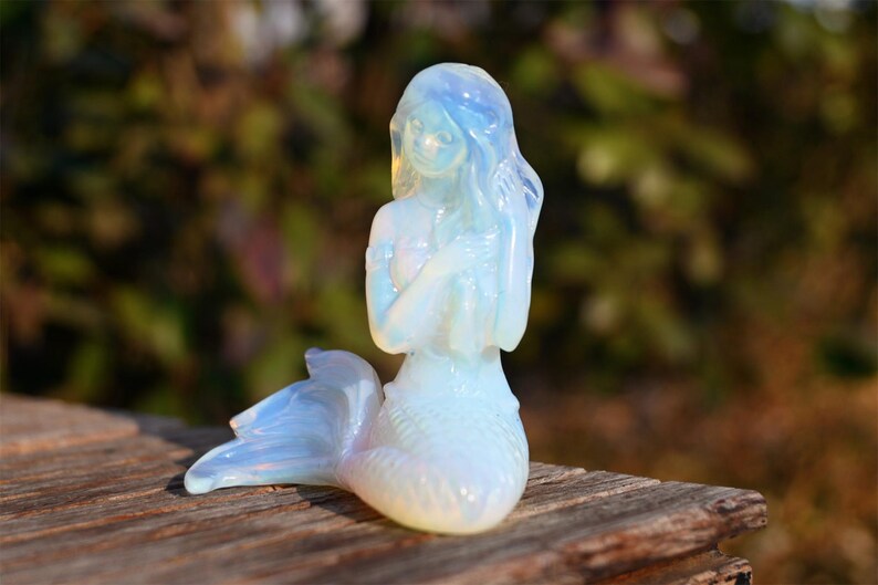 2.6'' carved Opalite Mermaid decor，Crystal Mermaid ，Home decor，Carved mermaid，Crystal gift，Crystal healing