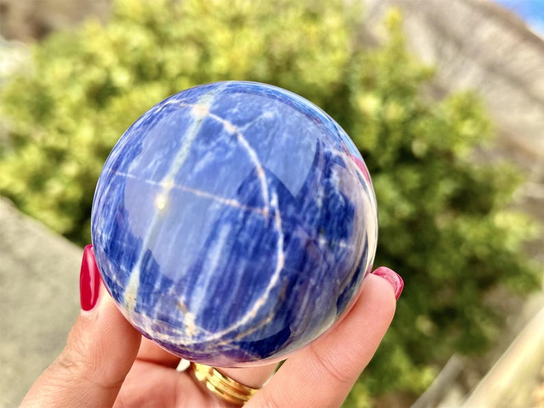1PC 50mm+ Natural Sodalite Sphere,Quartz Crystal,Sodalite ball by hand,Reiki Healing Crystal,Home Decor,Energy Crystal,Crystal gifts 1PC