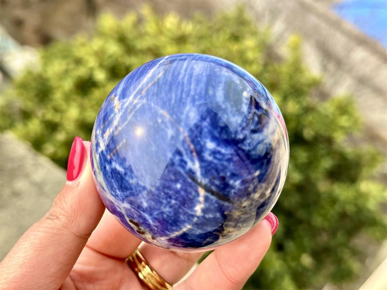 1PC 50mm+ Natural Sodalite Sphere,Quartz Crystal,Sodalite ball by hand,Reiki Healing Crystal,Home Decor,Energy Crystal,Crystal gifts 1PC