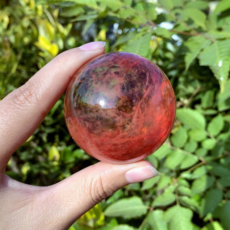 5-6cm Red Smelting Stone Ball,Quartz Ball,Gem Sphere,Crystal Sphere,Crystal Ball,Divination Ball,Home Decor,Crystal chakra,Crystal Gifts 1pc