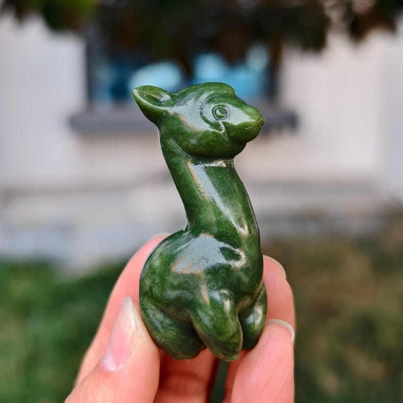 2.8" Natural jade Carved Alpaca，Crystal Alpaca Carving,jade Alpaca，Home Decor，Alpaca carving,Reiki Healing Figurine，Christmas gifts 1PC
