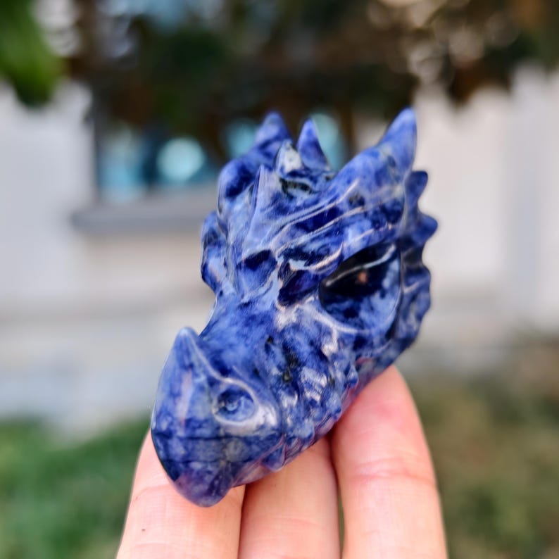 2.8" Natural Sodalite Dragon，Quartz Crystal Dragon Head Carving,Sodalite Dragon，Home Decor，Reiki Healing Figurine，Crystal gifts 1PC