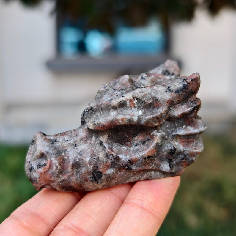 2.8" Natural Yooperlite Carved Dragon，Yooperlite Dragon Head Carving,Yooperlite Dragon，Home Decor，Reiki Healing Figurine，Crystal gifts