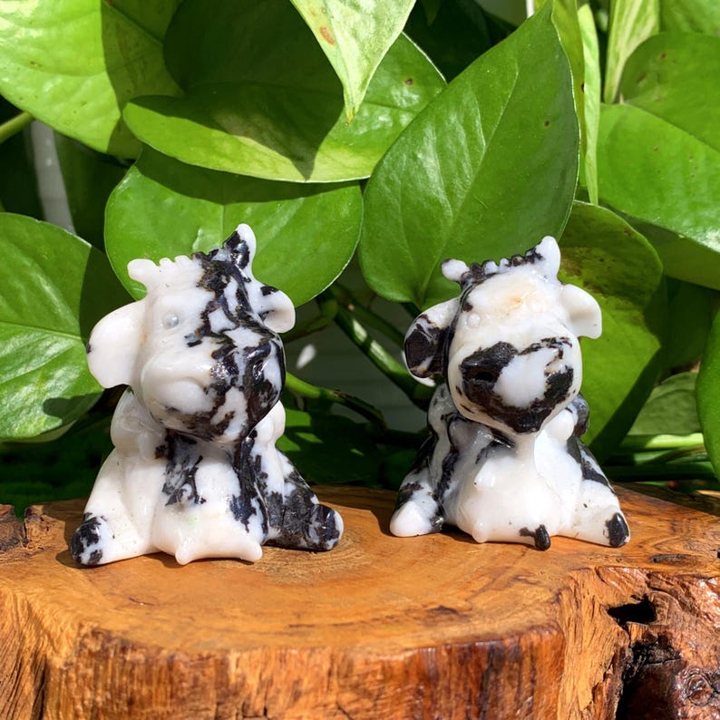 2.1" Natural Zebra Stone Cow,Quartz Cow,Crystal Cow,Crystal Animal,Cow Sculpture,Crystal Heal,Home Decor,Crystal Gifts,Crystal chakra 1pc