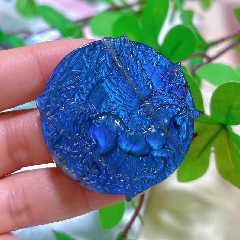 1PC Natural Labradorite Unicorn,Quartz Crystal Unicorn Pendant,Reiki Heal,Crystal Carving,Home Decor,Crystal Gift,Mineral Specimen