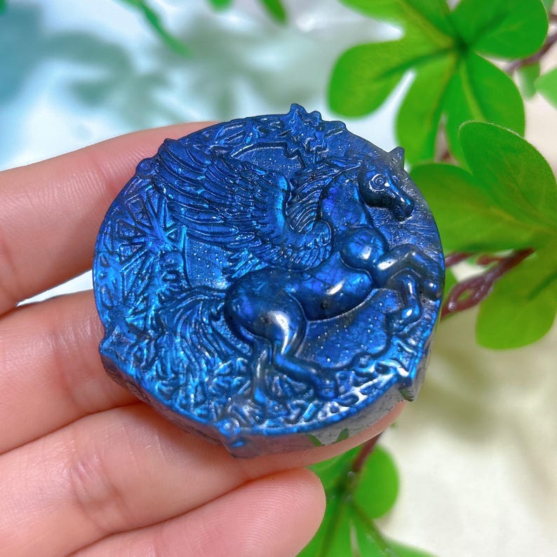 1PC Natural Labradorite Unicorn,Quartz Crystal Unicorn Pendant,Reiki Heal,Crystal Carving,Home Decor,Crystal Gift,Mineral Specimen