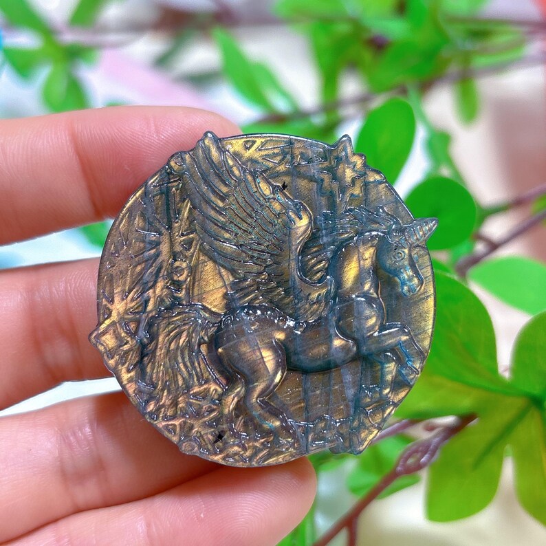 1PC Natural Labradorite Unicorn,Quartz Crystal Unicorn Pendant,Reiki Heal,Crystal Carving,Home Decor,Crystal Gift,Mineral Specimen
