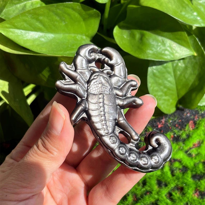 3‘’ Natural Silver Obsidian Scorpion,Quartz Crystal Scorpion,Crystal Animal,Mineral Specimen,Home Decoration,Reiki Healing,Crystal Gifts