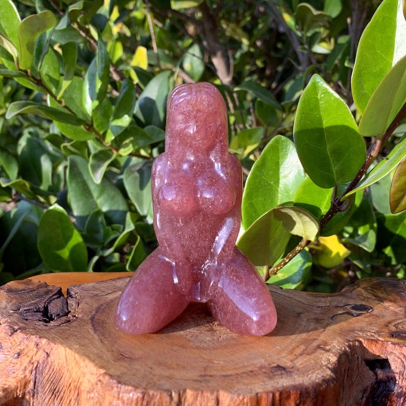 3.1" Natural Strawberry Quartz Goddess Model,Quartz Goddess,Crystal Body,Crystal Heal,Crystal Energy Sculpture,Reiki Heal,Crystal Gifts 1PC