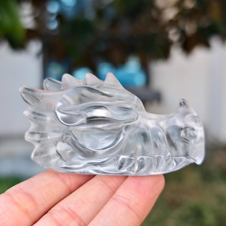 2.8" Melting Stone Carved Dragon，Clear Crystal Dragon Head Carving,Melting Stone Dragon，Home Decor，Reiki Healing Figurine，Crystal gifts 1PC