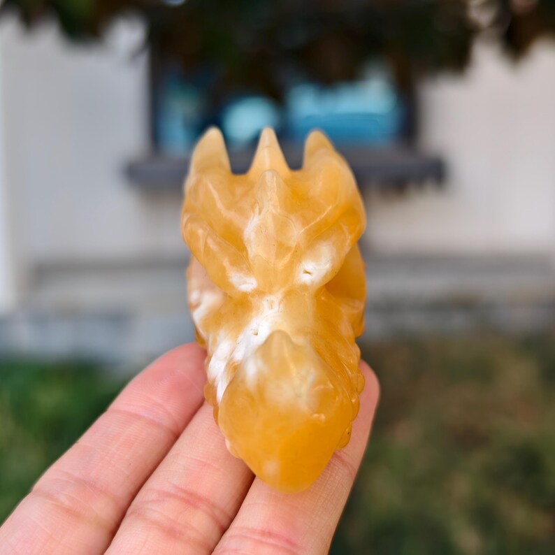 2.8" Natural Geode Stone Carved Dragon，Geode Stone Dragon Head Carving,Geode Stone Dragon，Home Decor，Reiki Healing Figurine，Crystal gifts