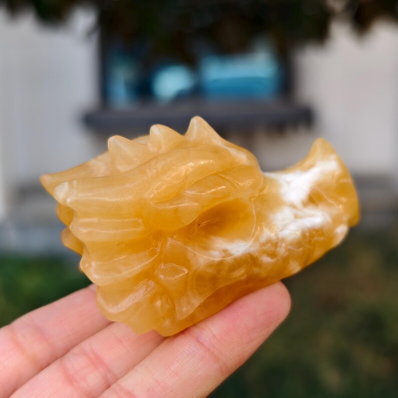 2.8" Natural Geode Stone Carved Dragon，Geode Stone Dragon Head Carving,Geode Stone Dragon，Home Decor，Reiki Healing Figurine，Crystal gifts