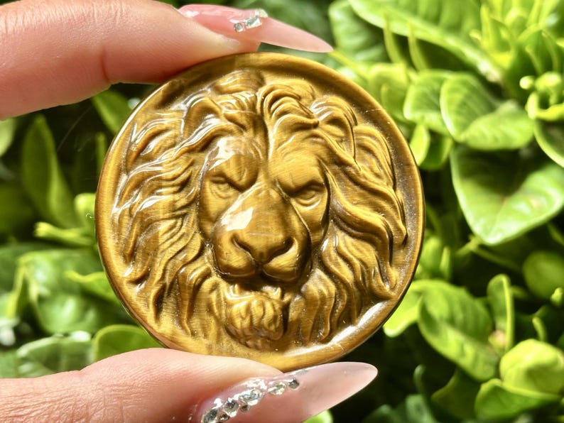 2" Natural Tiger Eye Stone Hand Carved Lion Head,Crystal Quartz Skull,Lion Carving,Energy crystal,Reiki healing,Home Decor,Crystal gift 1PC