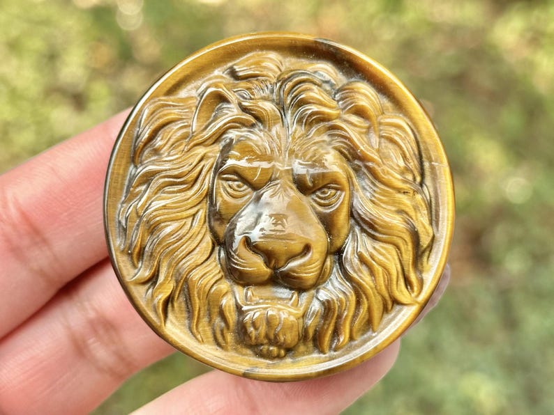 2" Natural Tiger Eye Stone Hand Carved Lion Head,Crystal Quartz Skull,Lion Carving,Energy crystal,Reiki healing,Home Decor,Crystal gift 1PC