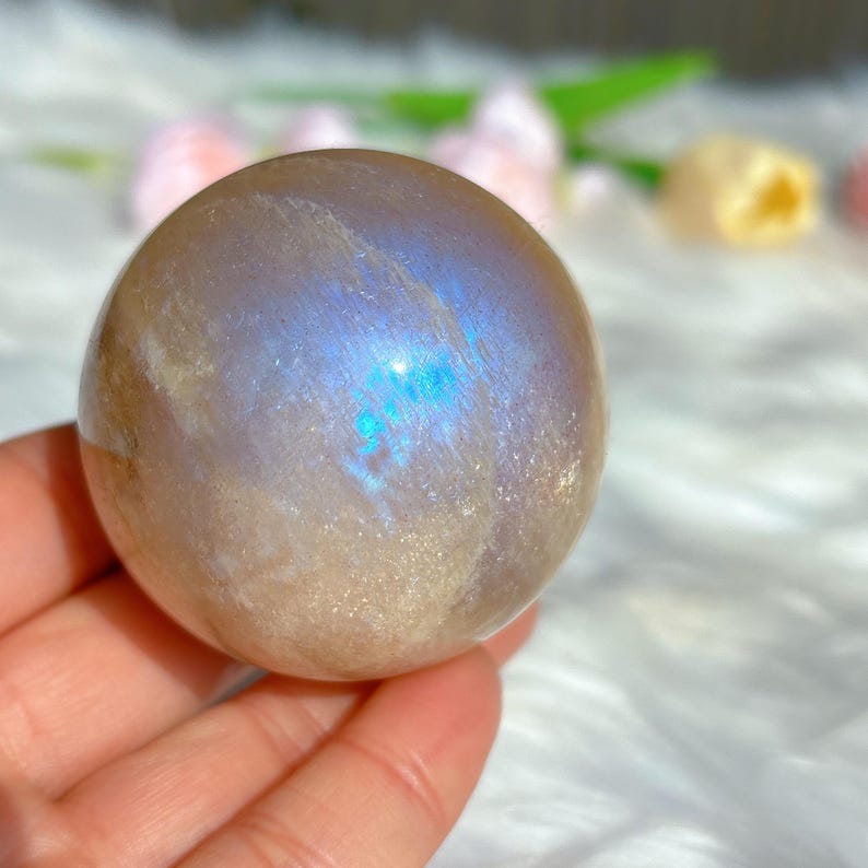 50-65mm+ Blue Flash Moonstone Sphere,Quartz Sphere,Crystal Ball,Crystal Healing,Crystal Collection,Divination Ball,Prophecy Ball