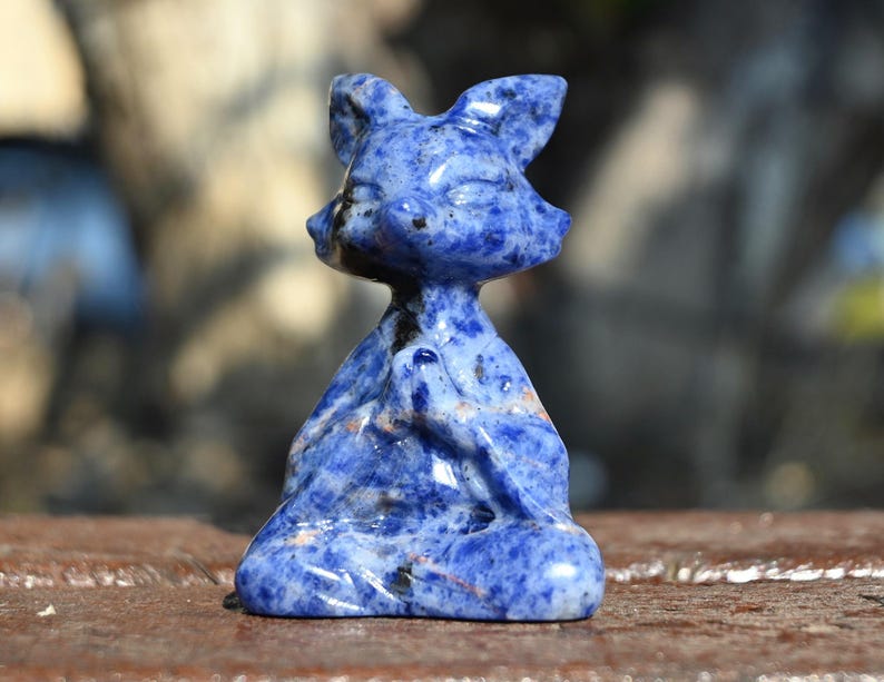 2.2'' Natural Sodalite Fox，Crystal fox, Quartz crystal，Animal skull，crystal carved，crystal skull，Halloween gift，healing stone 1PC