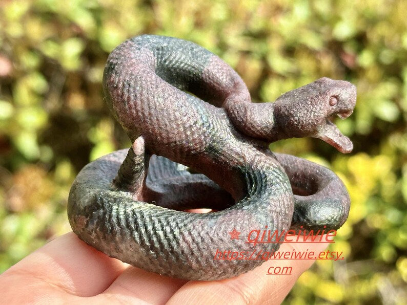 2.8" Natural Garnet Hand Carved Snake,Crystal quartz Skull,Snake Carving,Energy crystal,Reiki healing,Home Decor,Crystal gifts 1PC