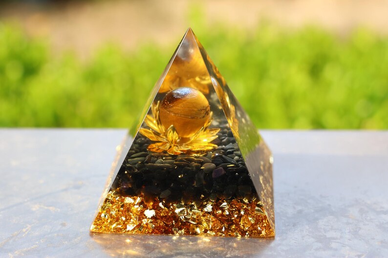 2.2'' Tiger's Eye Stone Organite Pyramid, Crystal Heal Reiki,Home decoration,Resin Pyramid, Mineral,Crystal Gifts
