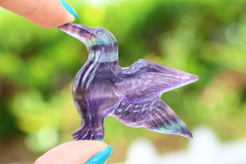 2" Natural rainbow fluorite carved hummingbird,Quartz Crystal Carved ,Crystal Heal Reiki,Home decoration,Crystal Sculpture,Crystal Gifts