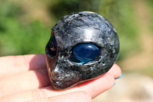 2.3" Natural spectrolite alien skull, Quartz Crystal Carved, Crystal Heal Reiki, Home decoration, Crystal Gifts