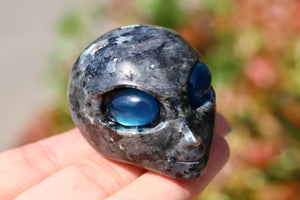 2.3" Natural spectrolite alien skull, Quartz Crystal Carved, Crystal Heal Reiki, Home decoration, Crystal Gifts