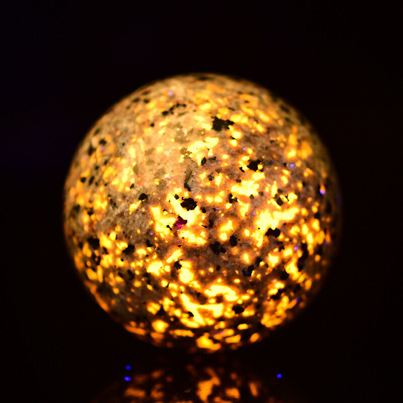 Amazing Yooperlite Ball UV Reaction Crystal Ball