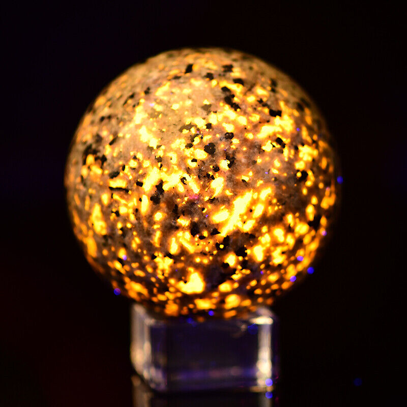 Amazing Yooperlite Ball UV Reaction Crystal Ball