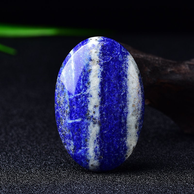 Lapis Palm Stone Quartz Healing Crystal Massage Tools Polished Lazurite Meditation Rock Lazuli Hand-Polished Energy Stone Home Decor Gift