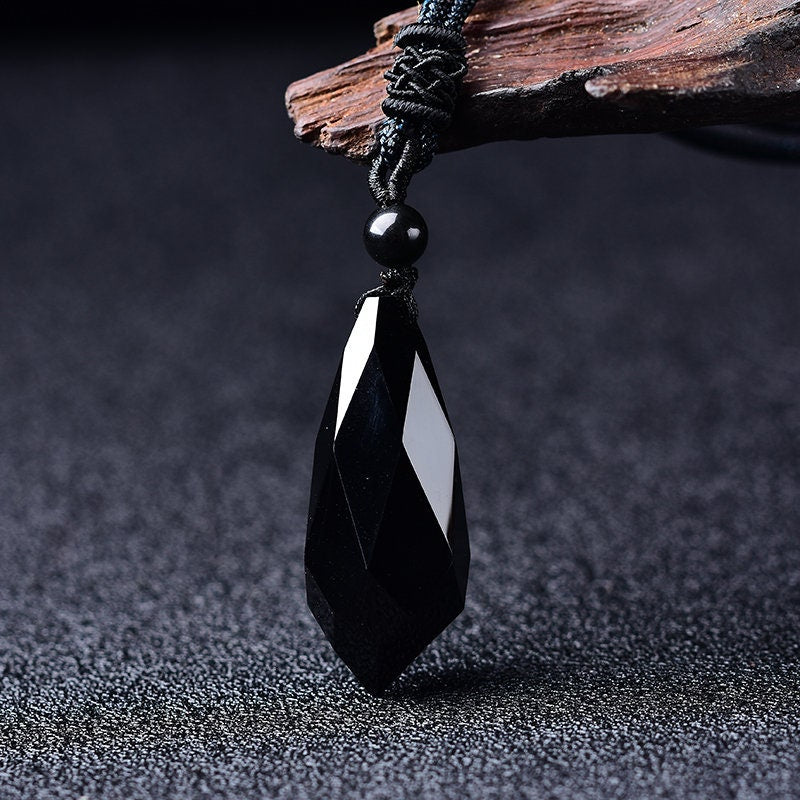 Beautiful Fashion Gemstone Charka Pendulum Pendants Crystal Hand-Polished Lucky Charm Cutting Healing Pendant Meditation Lover Holiday Gift