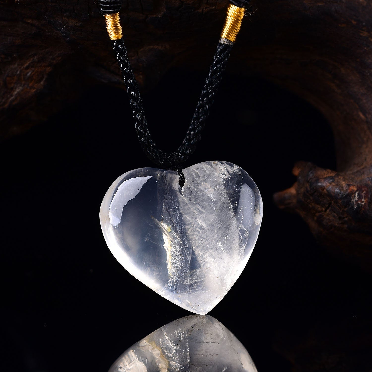 White Clear Quartz Heart Pendant Reiki Pendulum Healing Charka Crystal Point Charm Pendants Hand-Polished Gift Healing Meditation Dowsing