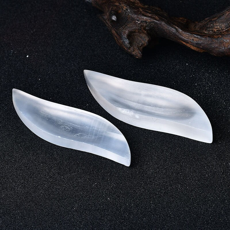 White Selenite Hand Made Leaf Reiki Crystal Healing Meditation Point Home Decor Massage Decoration Collection Gift