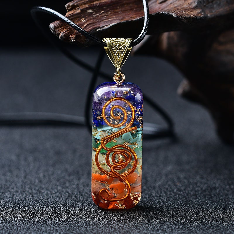 Beautiful 7 Chakra Hand-Made Healing Pendant Necklace Crystal Healing Meditation Stones Craft Gemstone Gift