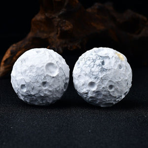 White Howlite Moon Shape Crytsal Sephere Reiki Healing Ball Meditation Decor