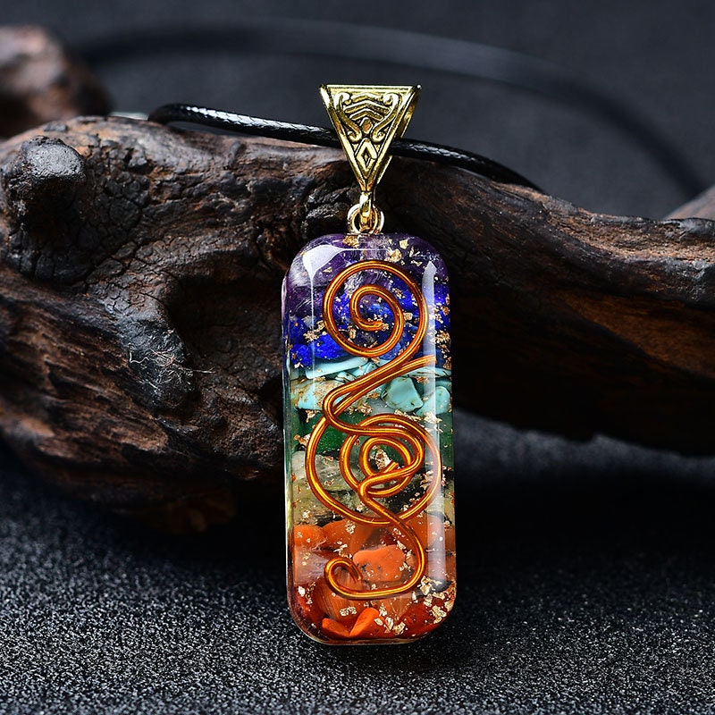 Beautiful 7 Chakra Hand-Made Healing Pendant Necklace Crystal Healing Meditation Stones Craft Gemstone Gift