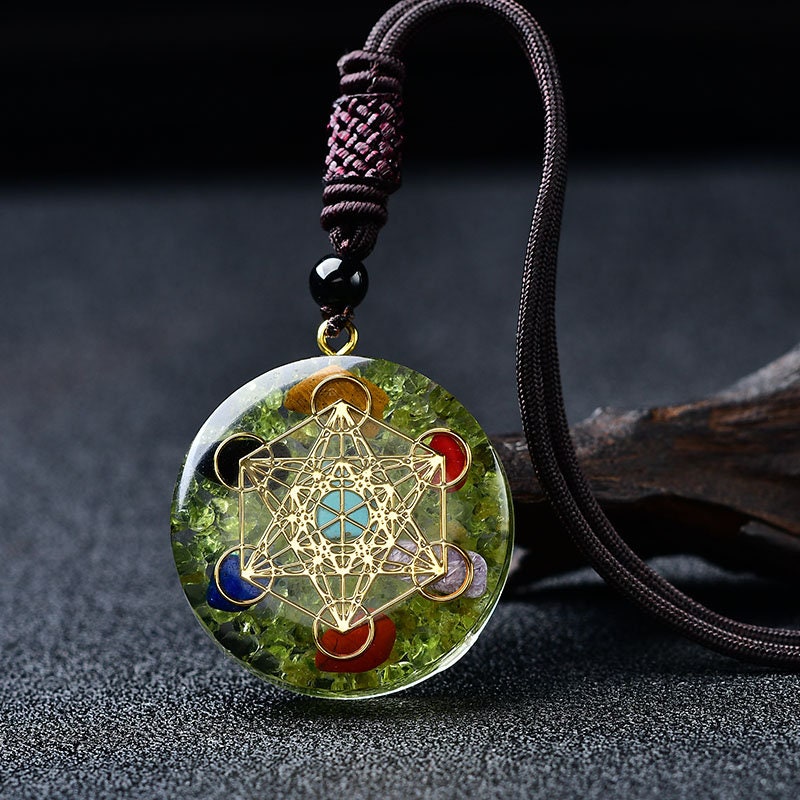 Terrific 7 Chakra Orgonite Pendant Necklace Crystal Hand Made Healing Green Symbol Hand-Polished Collection Reiki Stone Gift