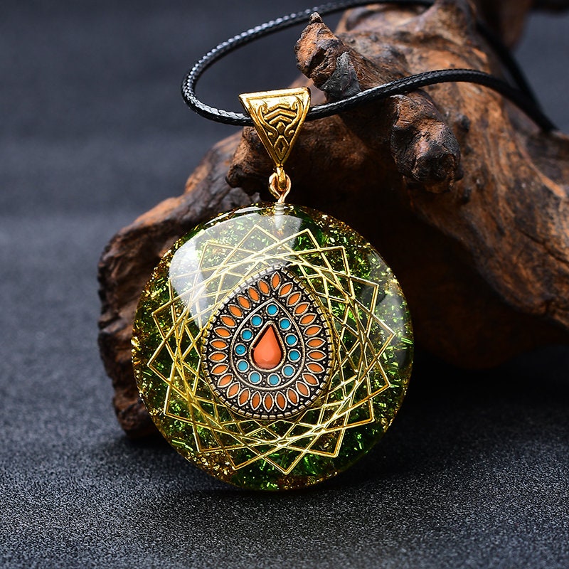 7 Chakra Orgonite Green DIY Amulet Pendant Tear Eye Energy Generator Pendant Necklace Crystal Gift Meditation Protection Lucky Love Crystal