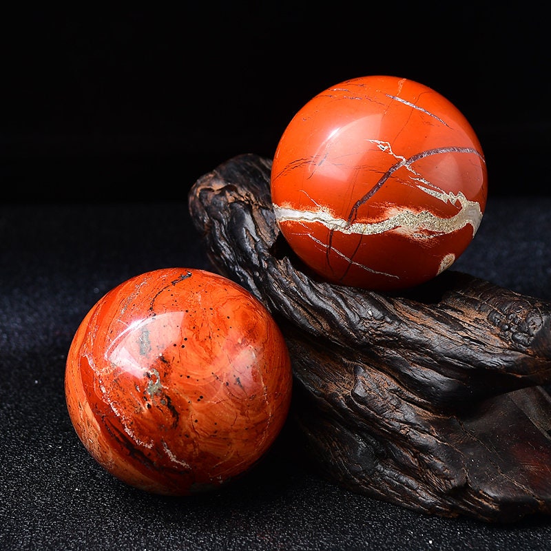 Red Jasper Hand Polished Crytsal Sphere Reiki Healing Meditation Chakra Room Decor Hand Made Massage Home Decoration Collection Gift