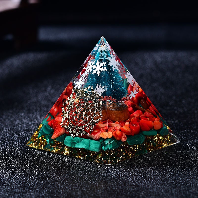 2.36‘’ Magic Orgonite Pyramid Hand Made Christmas Style Crystal Christmas Tree Snowflake  Orgone Home Decoration Collection Holiday Gift