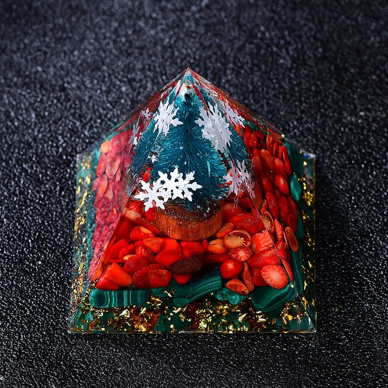 2.36‘’ Magic Orgonite Pyramid Hand Made Christmas Style Crystal Christmas Tree Snowflake  Orgone Home Decoration Collection Holiday Gift